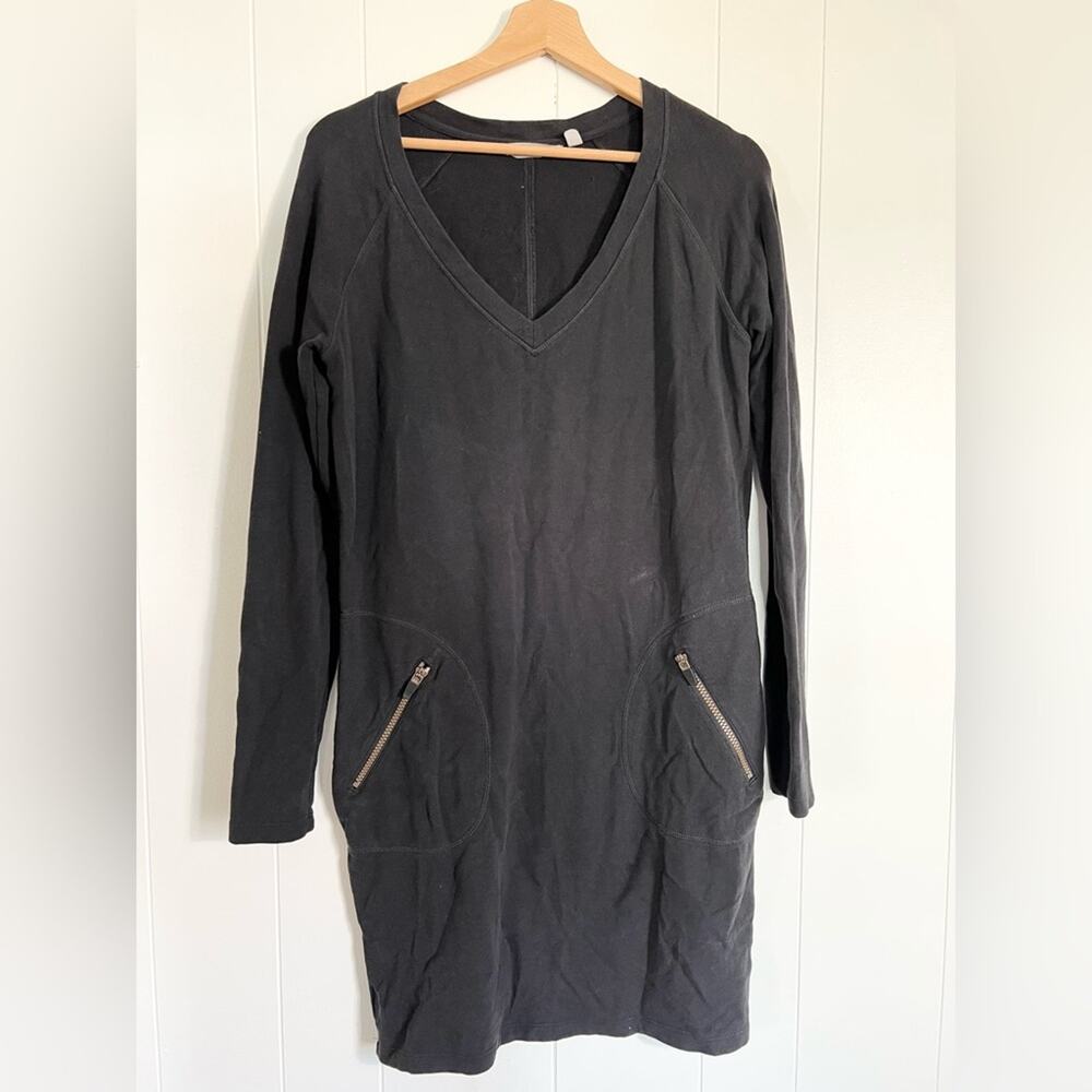 Athleta enchanted workout dress athleisure casual long sleeve fall winter black
